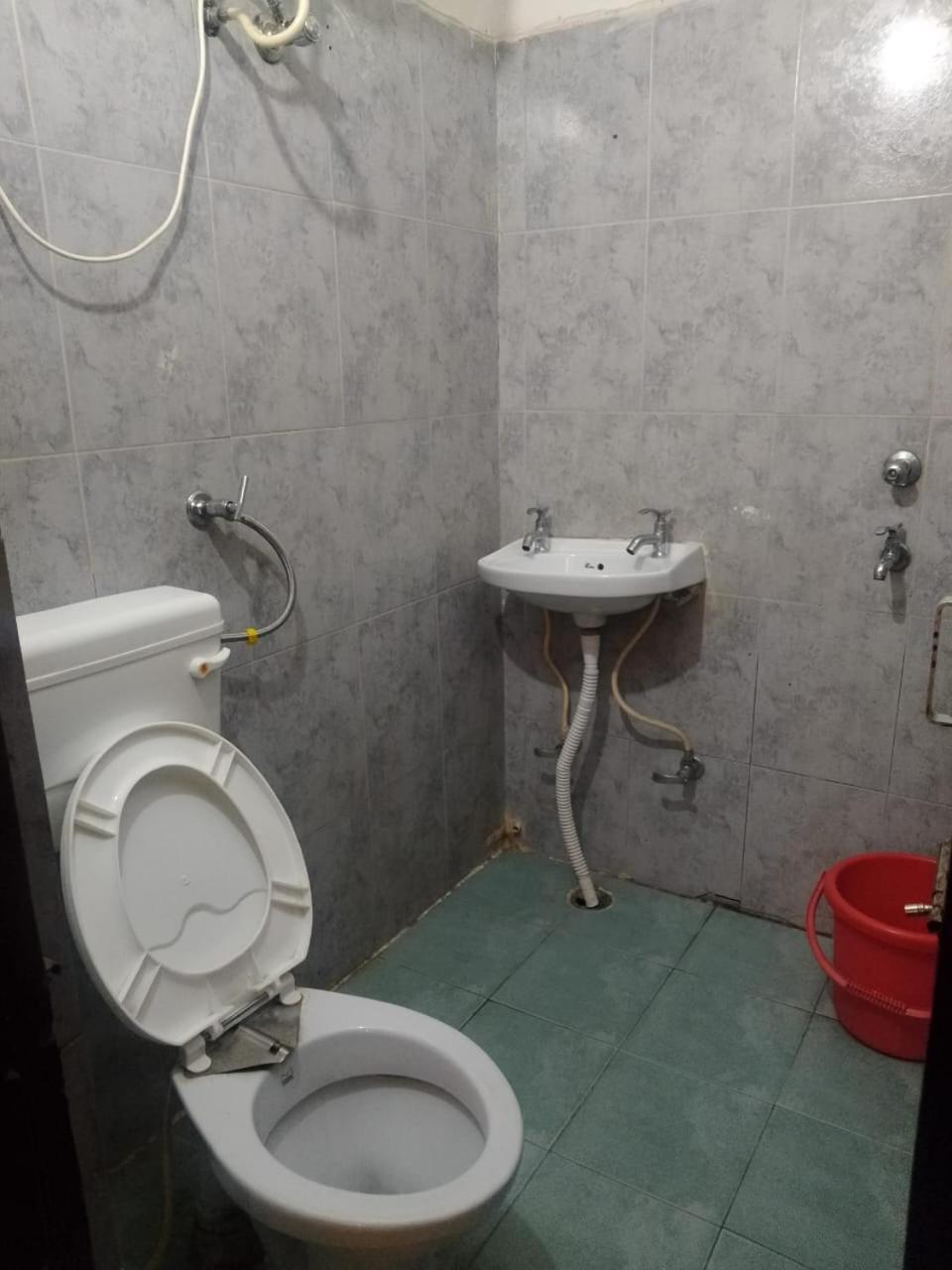 Golden Height2 Hotel 2*